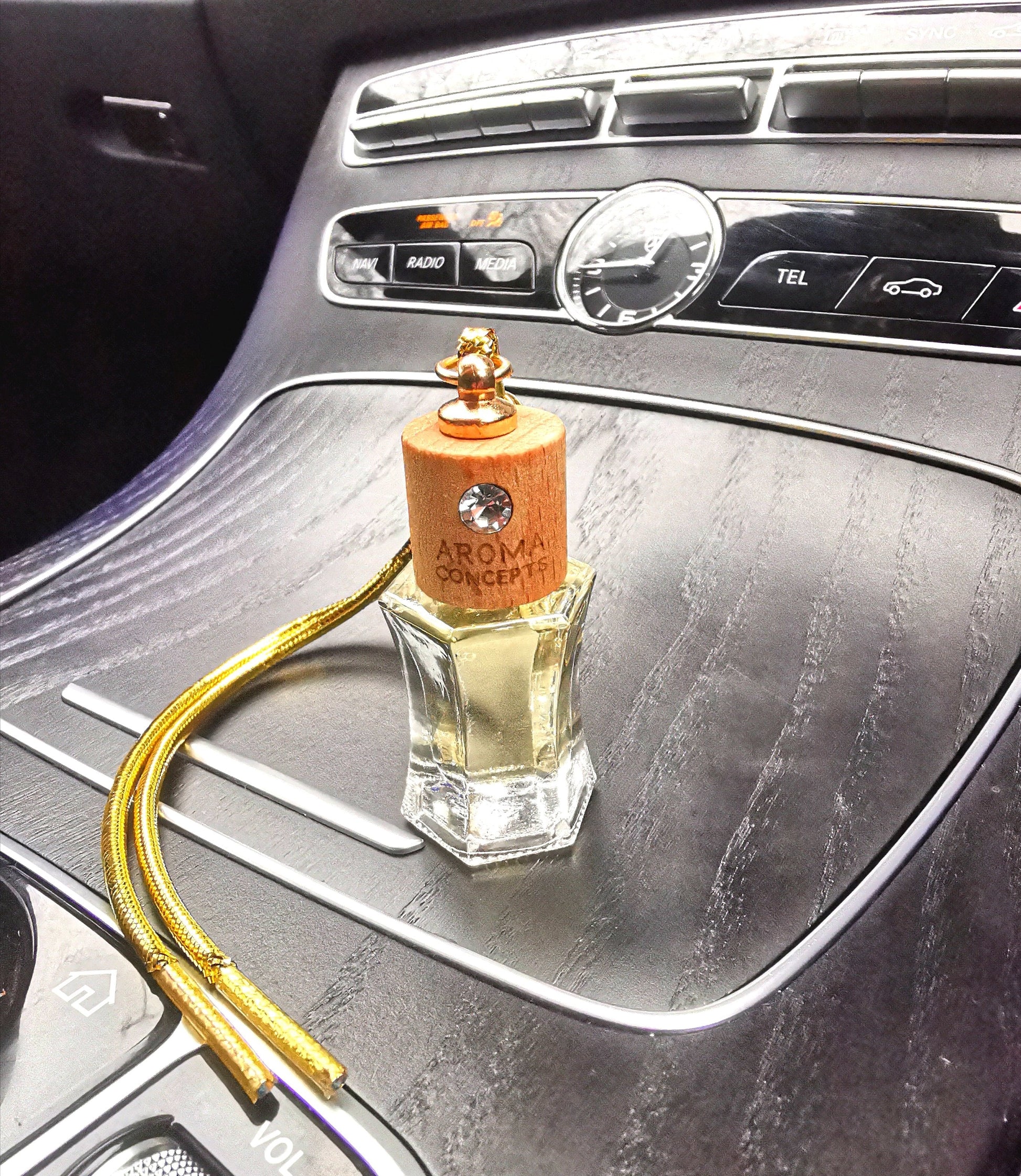 BLACK OPIUM - CAR AIR FRESHENER